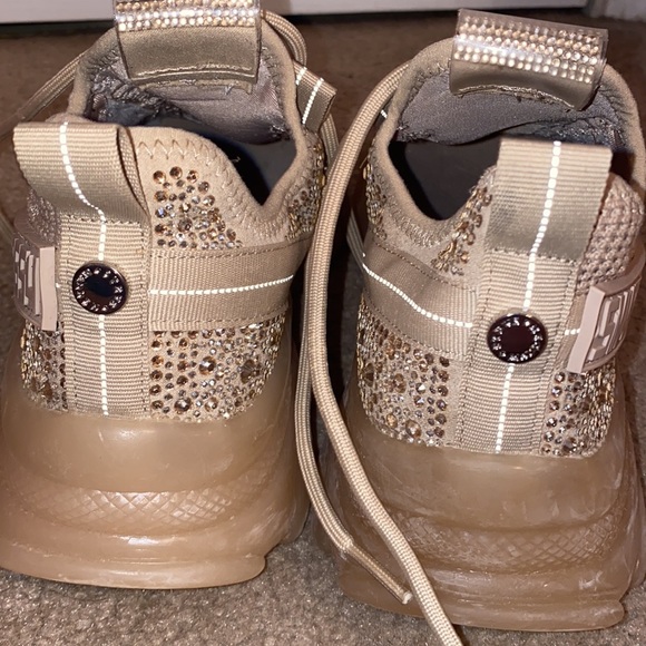 Steve Madden Maxima Blush Multi Sneakers - Picture 5 of 9
